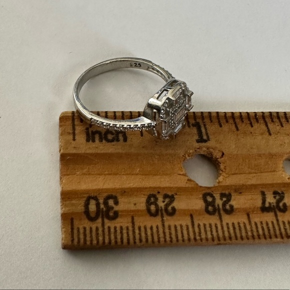 925 Silver baguette cz ring trending